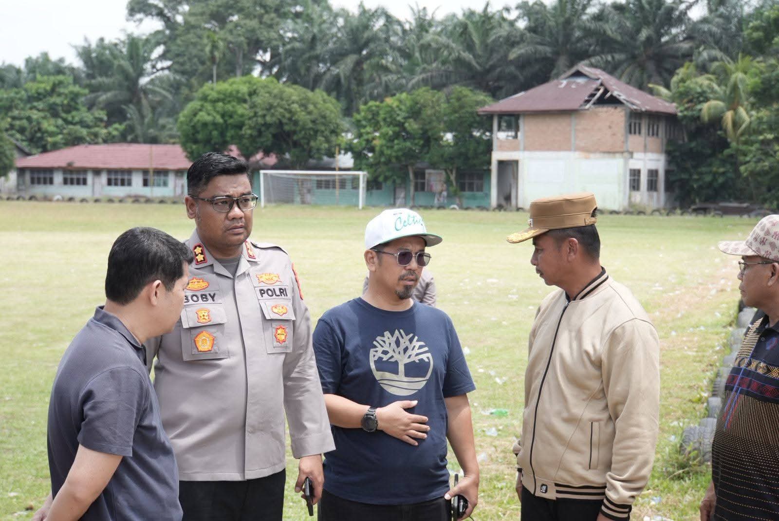 Bupati Kampar Pastikan Kesiapan Peresmian Jembatan Merah Putih Presisi di Tambang